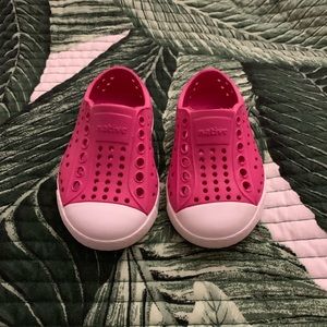 Natives: Jefferson pink C4